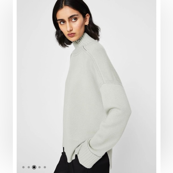 CLUB MONACO Cashmere Turtleneck - Picture 2 of 6